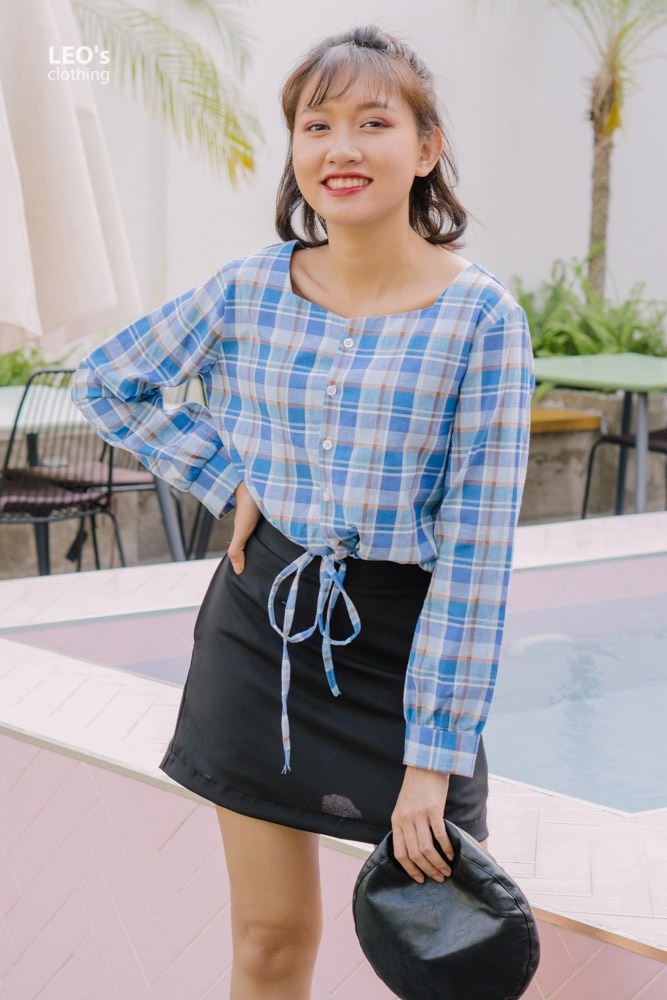 Áo sơ mi nữ dài tay kẻ caro tại hệ thống cửa hàng sơ mi nữ LEO Clothing