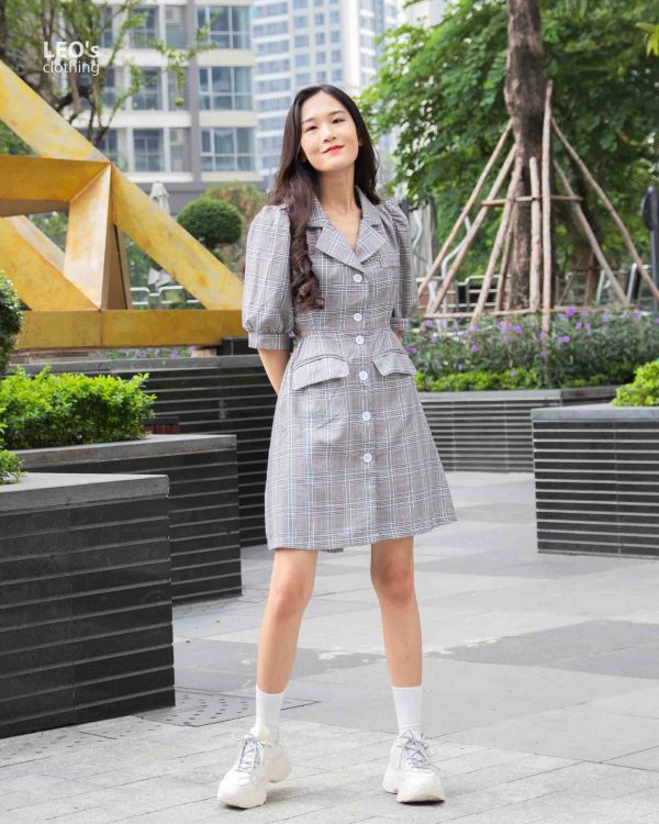 Đầm cổ sơ mi hở lưng LEO's clothing