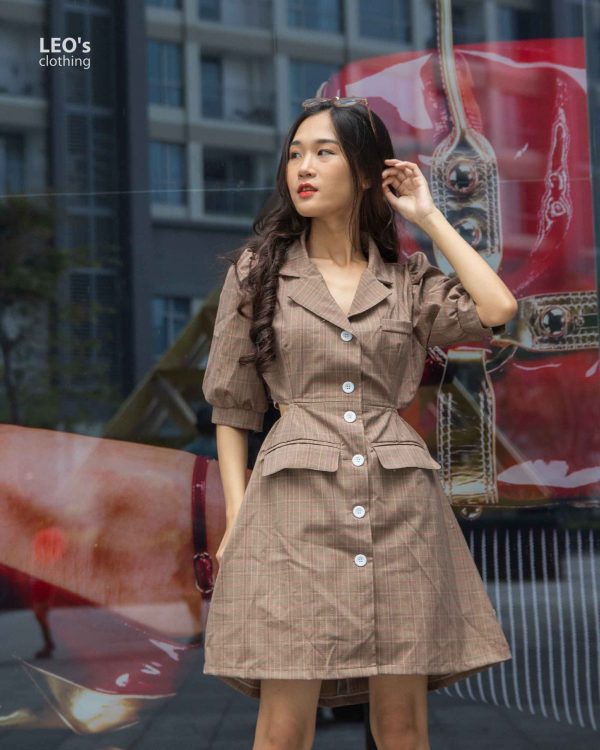 Đầm cổ sơ mi hở lưng LEO's clothing