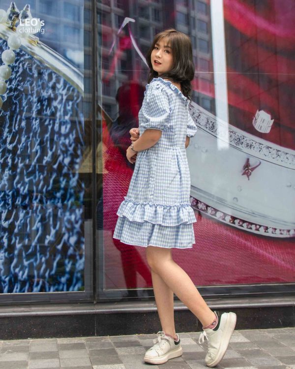 Đầm cổ tròn bèo đuôi cá LEO's clothing